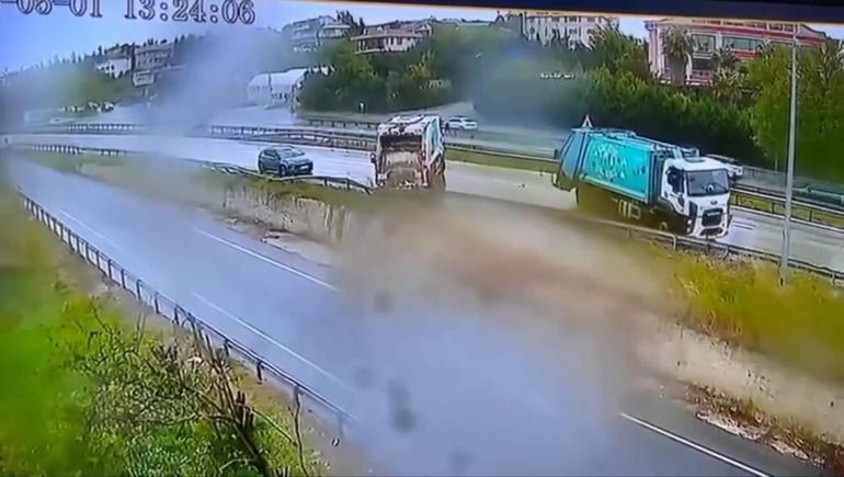 Büyükçekmece’de 30 saniye arayla meydana gelen 2 kaza güvenlik kamerasında