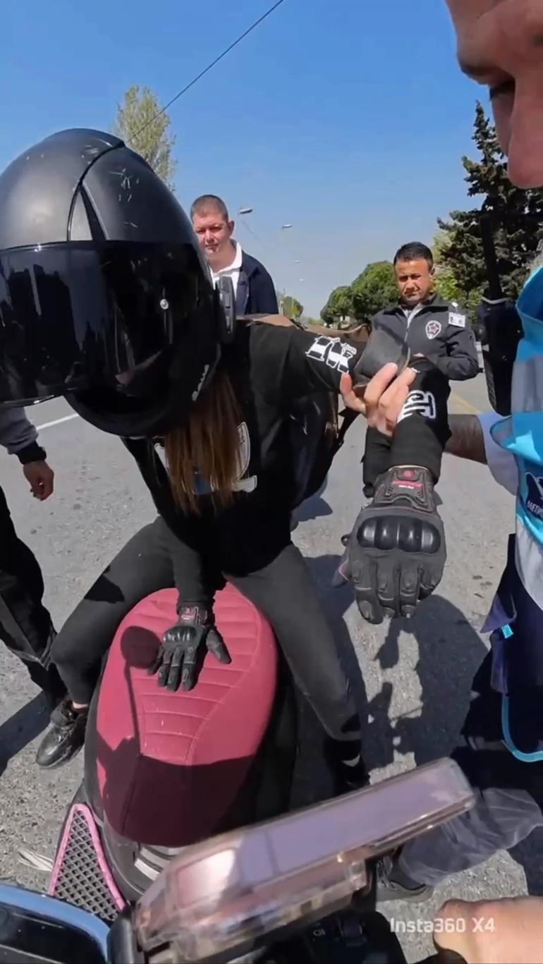 Motosikletiyle yanlışlıkla metrobüs yoluna giren Gamze, o anları anlattı