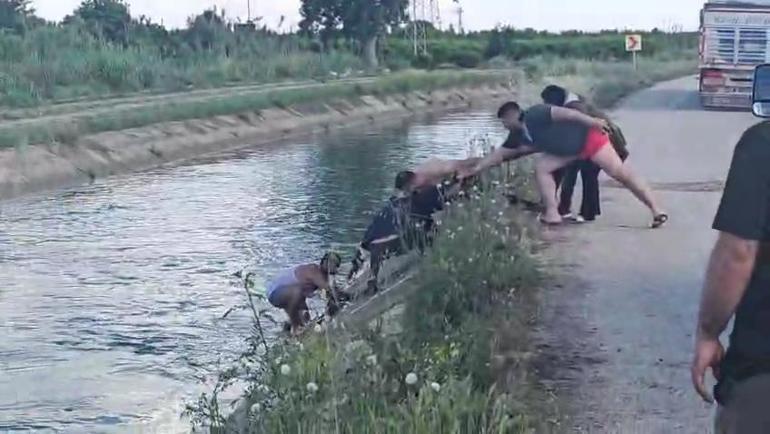 Hafif ticari araçla sulama kanalına uçtu, yardımları reddetti
