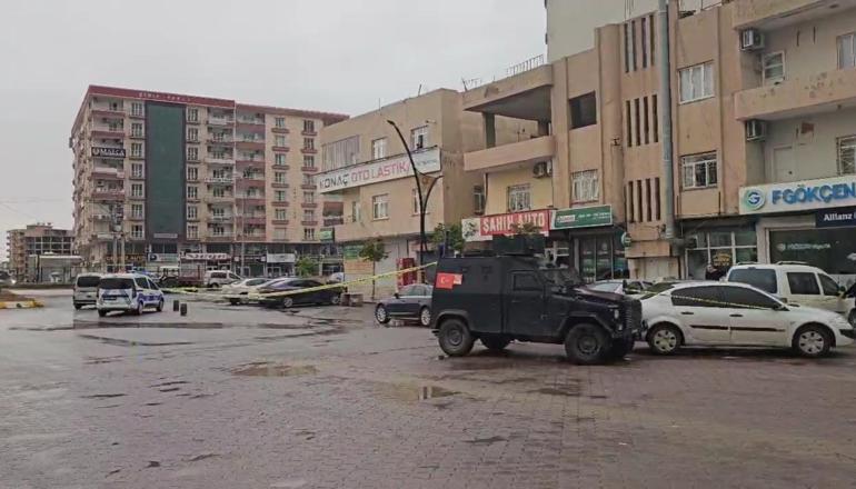 Mardinde 2 kişinin yaralandığı silahlı kavga kamerada