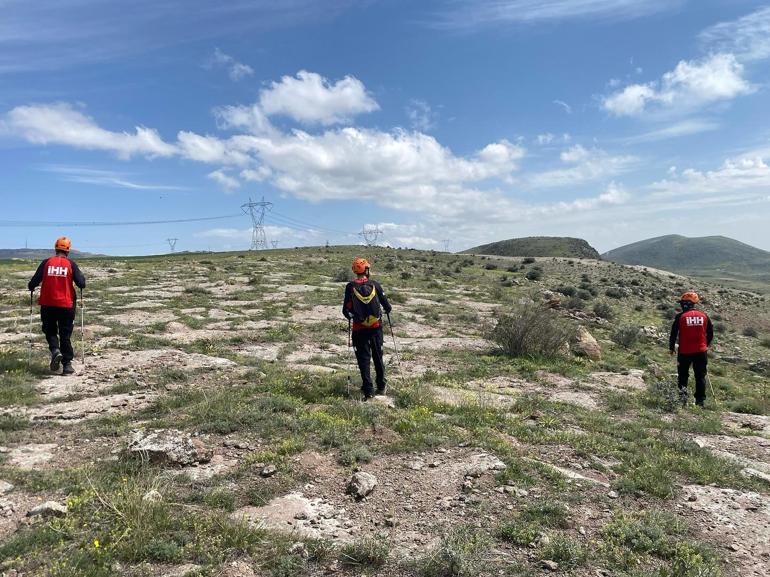 Kayıp üniversiteli Burakın, boş arazide tabancayla vurulmuş cesedi bulundu