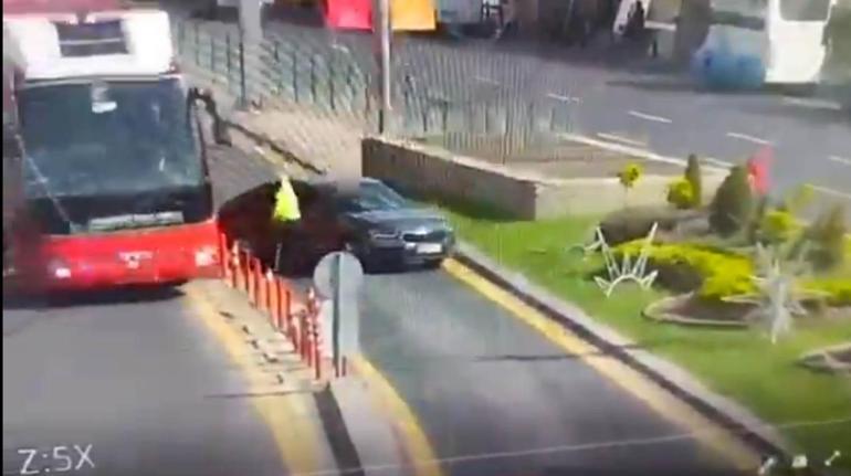 Bakan Yerlikaya: Polisimize araçla saldırmak kamu düzenine tehdittir