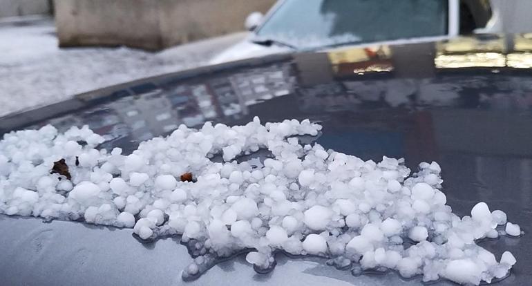 Kayseride dolu ve sağanak etkili oldu