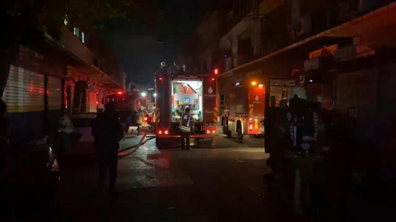 Zeytinburnunda, patlamaların yaşandığı sanayi sitesindeki yangın söndürüldü