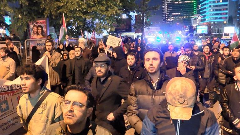 Gazze yardım gemisine gerçekleştirilen saldırı, İsrail Başkonsolosluğu önünde protesto edildi