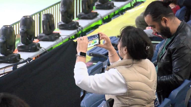 Hot Wheelsın dev tekerlekli canavar kamyonları İstanbulda şov yaptı