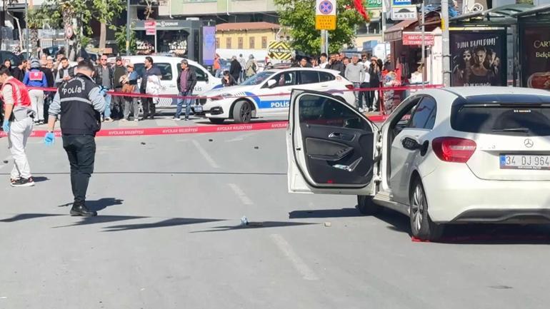 Avcılarda motosikletle gelip otomobile ateş açtılar: 1 ölü