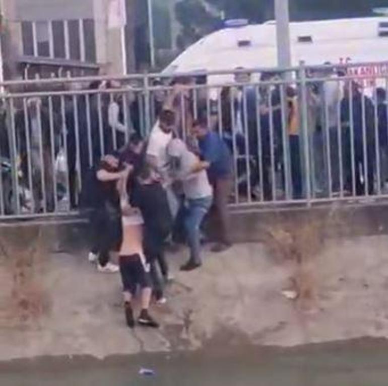 Adanada sulama kanalında hareketsiz duran kişiyi çevredekiler kurtardı; durumu ağır