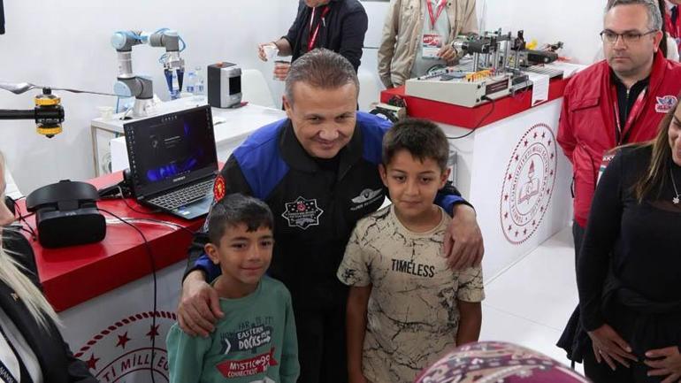 Alper Gezeravcı: TEKNOFEST’in yavru vatanımız Kuzey Kıbrıs Türk Cumhuriyeti’nde icra ediliyor olması çok değerli