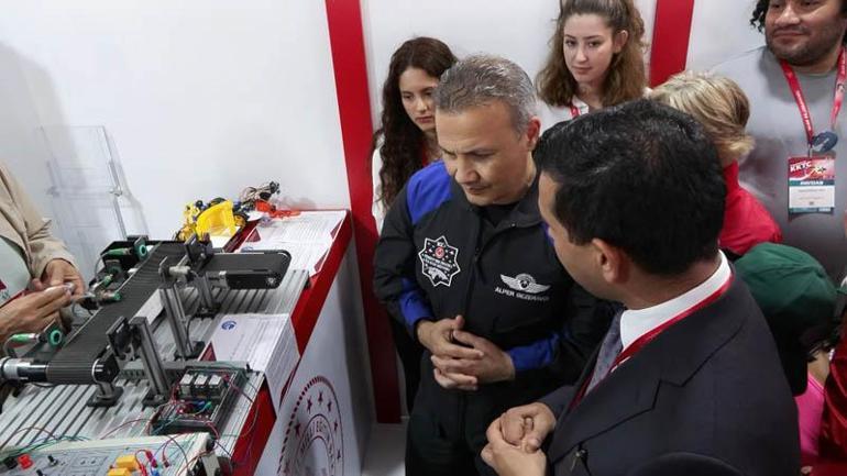 Alper Gezeravcı: TEKNOFEST’in yavru vatanımız Kuzey Kıbrıs Türk Cumhuriyeti’nde icra ediliyor olması çok değerli