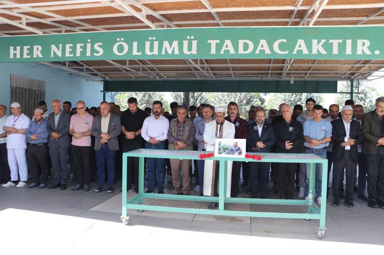 Sırrı Süreyya Önder için Diyarbakır’da gıyabi cenaze namazı kılındı