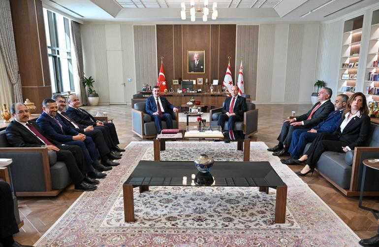 Cumhurbaşkanı Yardımcısı Yılmaz, KKTC Cumhurbaşkanı Tatar ile bir araya geldi