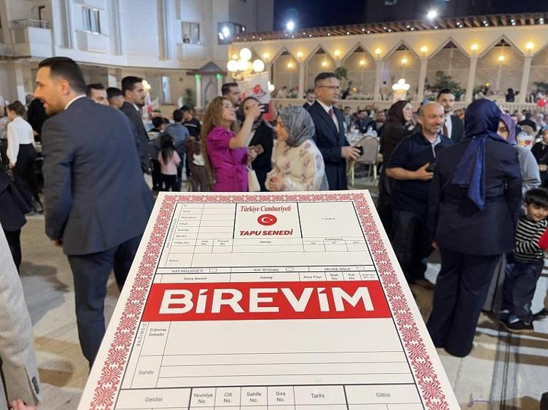 Şanlıurfada 500ü aşkın aile, teslim töreninde evlerine kavuştu