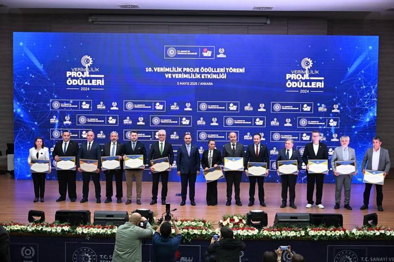 Bakan Kacır: Sanayicimizi destekleyici yeni adımlar atmaya hazırlanıyoruz