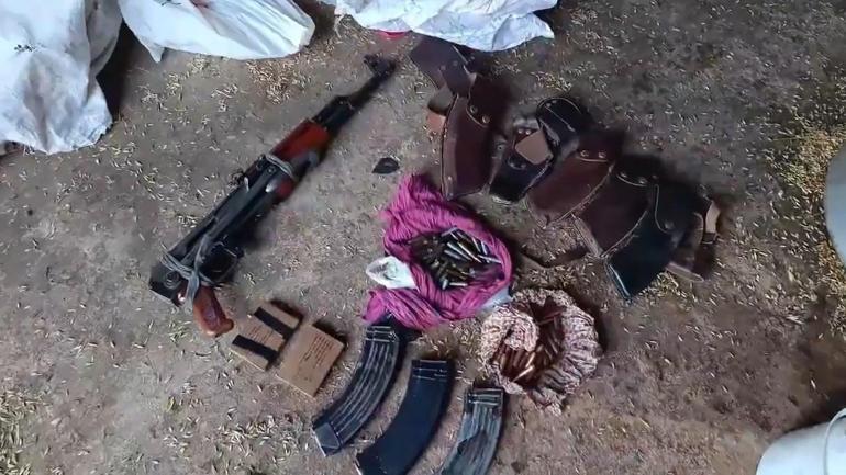 Çamaşır makinesi ile toprak altından silahlar çıktı; 16 gözaltı