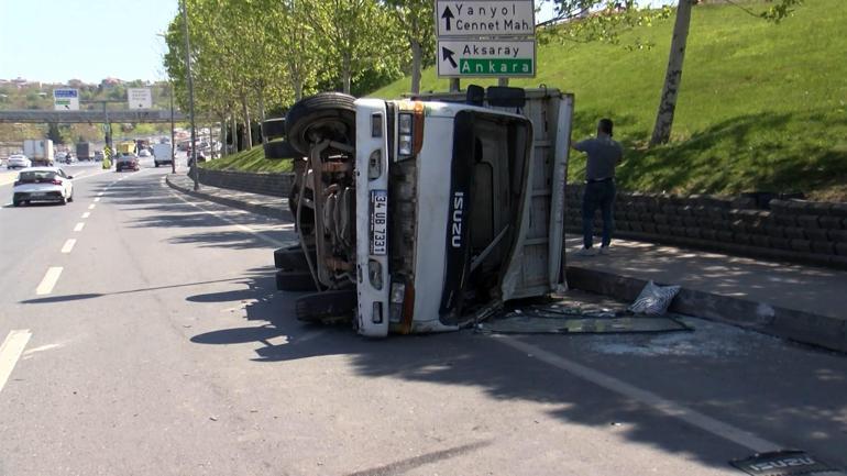 Küçükçekmece D-100 Karayolunda kaza: 2 yaralı