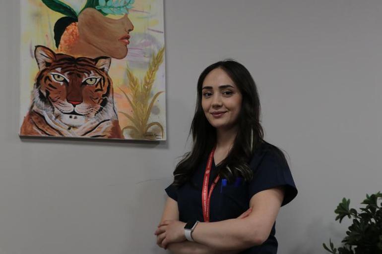Ebeler bir gebenin her zaman yanında olan sağlık çalışanıdır