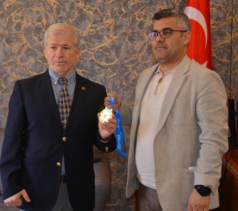 60 yaşında Taekwondo Poomseade Avrupa Şampiyonu oldu