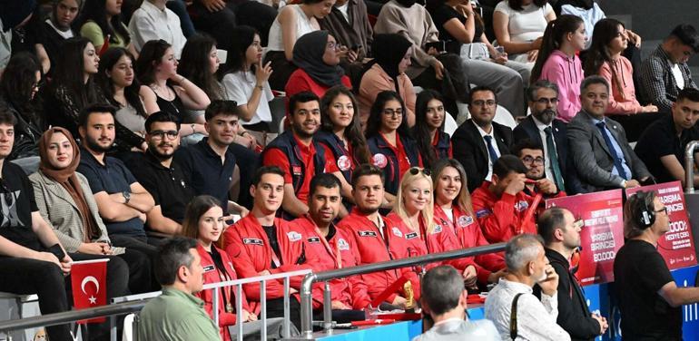 Bakan Kacır: Türkiye, Çinden sonra en fazla ürünü rekabetçi şekilde en çok ülkeye ihraç edebilen ülkedir