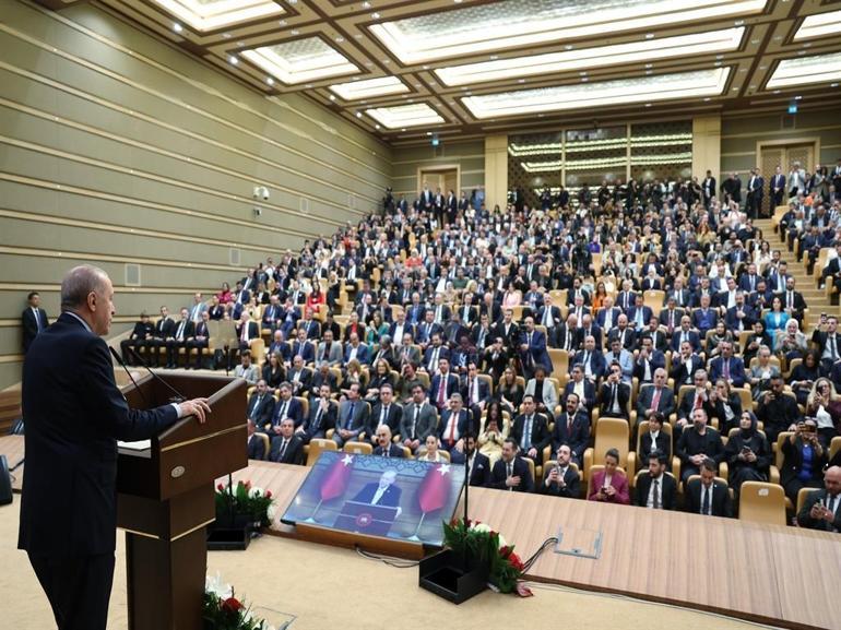 Cumhurbaşkanı Erdoğan: Bu şahıslar sokak röportajı adı altında terör estirmektedir