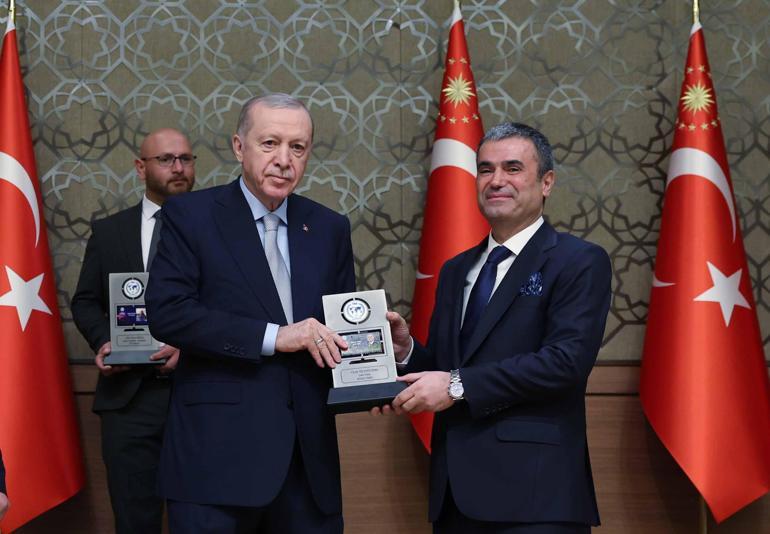 CNN Türke Yılın Televizyonu ödülü