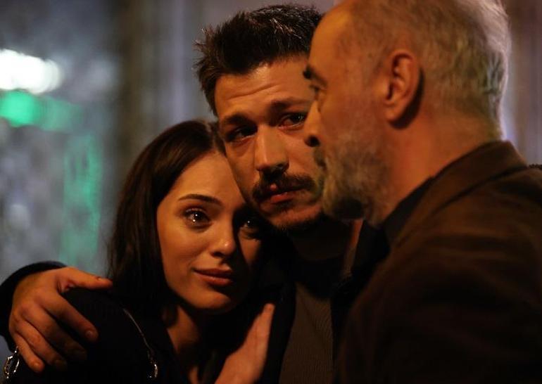 İnci Taneleri’nin Nehir’i Sera Kutlubey, edebiyatçı çıktı