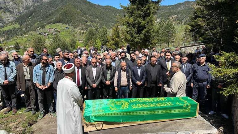 İletişim Başkanı Altun, amcasının cenazesine katıldı