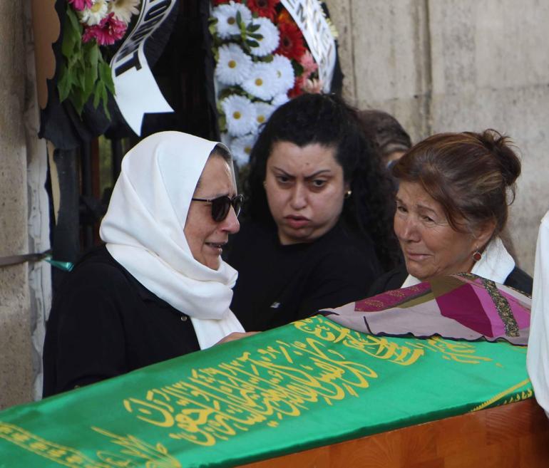 Eski eşi tarafından öldürülen Baharın annesi: Artık korkmayacak, o en güvenli yere gitti