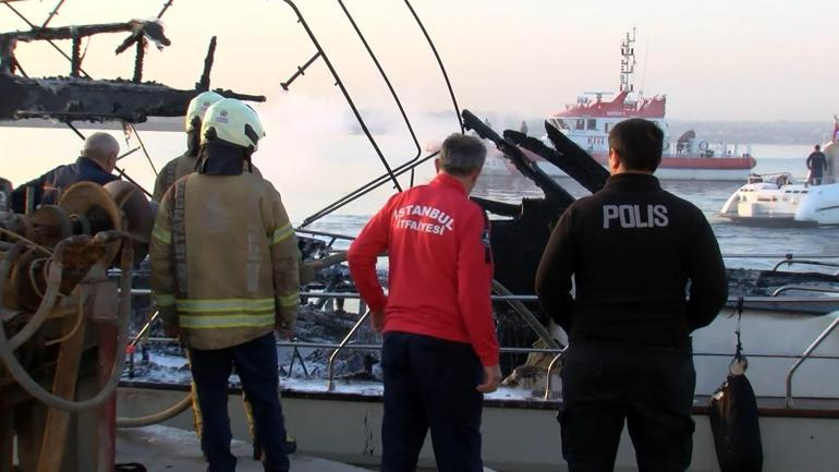 Tuzla marinada 4 tekne alev alev yandı