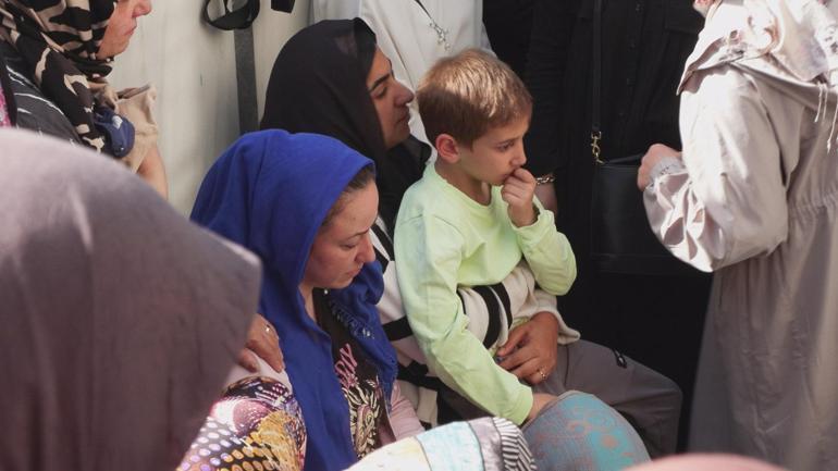 Gaziosmanpaşada servis minibüsünün altında kalan 5 yaşındaki Metehan hayatını kaybetti