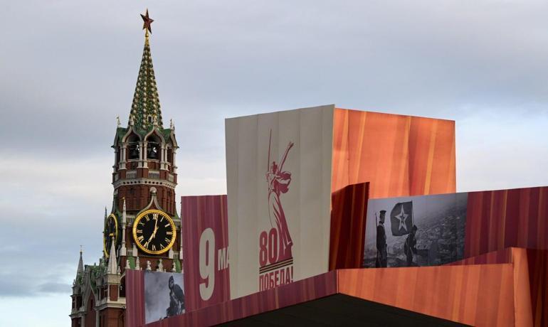 Kızıl Meydanda Zafer Günü Geçit Töreni başladı