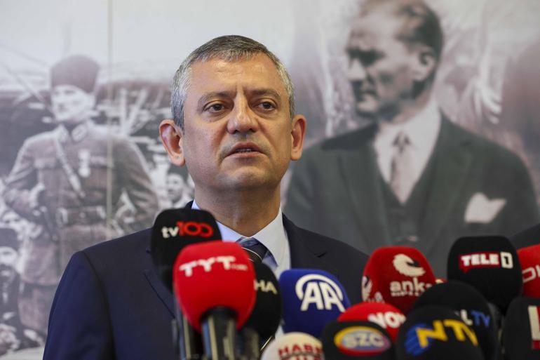 Özgür Özel, İstanbul Ticaret Odasını ziyaret etti