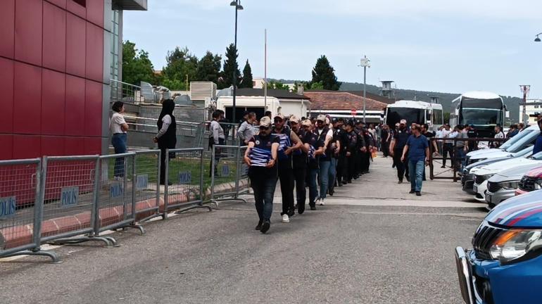 Gaziantep merkezli FETÖ operasyonunda 225 şüpheli adliyede