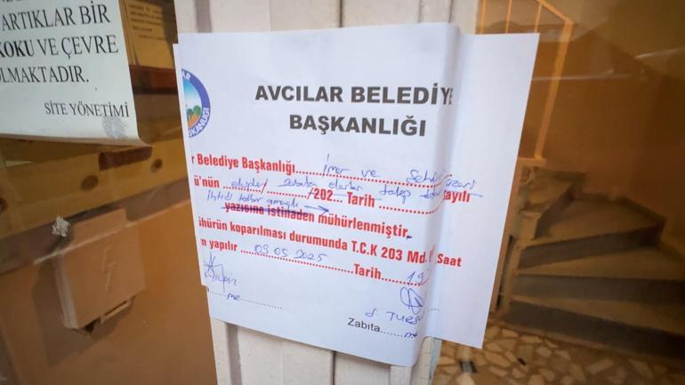 Avcılarda riskli 4 katlı bina tahliye edilerek mühürlendi