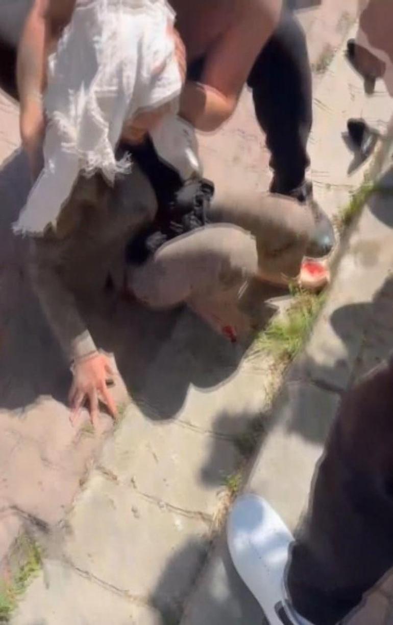 Beşiktaşta şikayet ettiği spor salonu sahibi tarafından bıçaklandı; hastanede yaşam mücadelesi veriyor