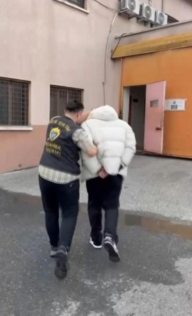 Beşiktaşta şikayet ettiği spor salonu sahibi tarafından bıçaklandı; hastanede yaşam mücadelesi veriyor