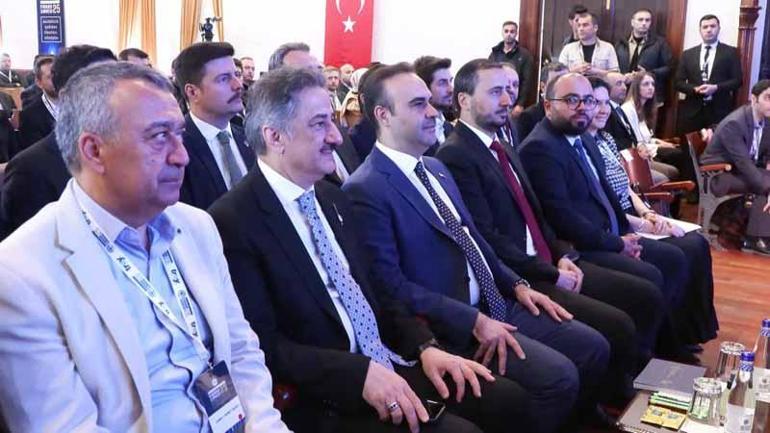 Bakan Kacır: Yüksek teknolojide Ar-Ge ve yerli üretim kapasitemizi artıracağız
