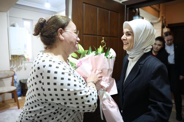 Bakan Göktaştan devlet korumasındaki çocukların gönüllü annesi Gürele Anneler Günü ziyareti