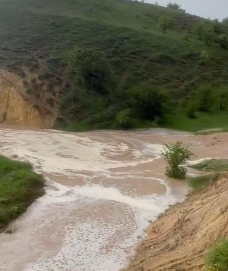 Sivasta sağanak sele neden oldu