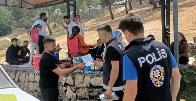 Şanlıurfada yasaklanan alanlarda yüzenlere 94 bin lira ceza