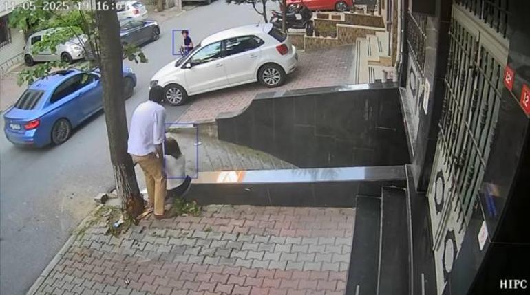 Bayrampaşada eski eşinin üzerine otomobilini sürdü