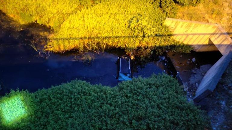 Maltepe’de otomobil gölete uçtu; sürücü kurtarılarak hastaneye kaldırıldı