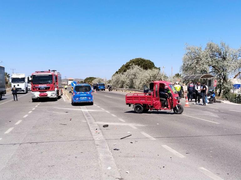 Ayvalıkta zincirleme kaza; 4 yaralı