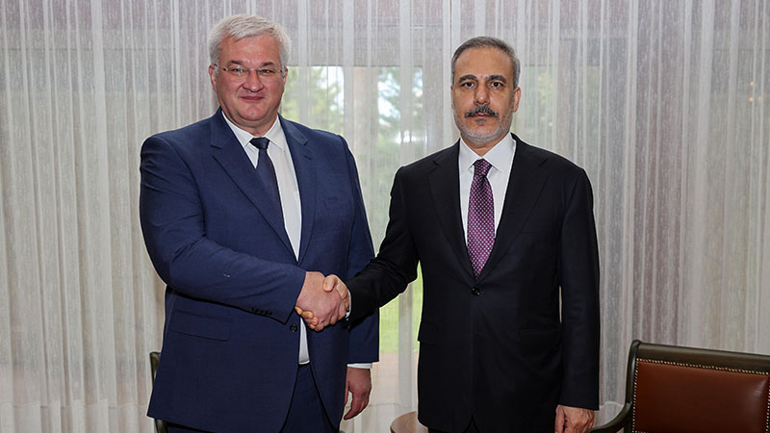 Bakan Fidan, bakanları antik kentte ağırladı