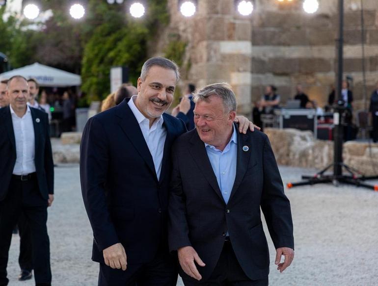 Bakan Fidan, bakanları antik kentte ağırladı