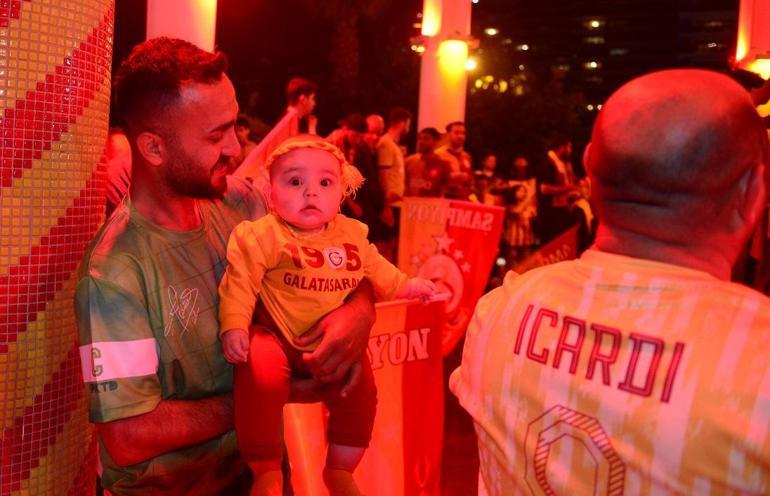 Mersin’de kupa sevinci