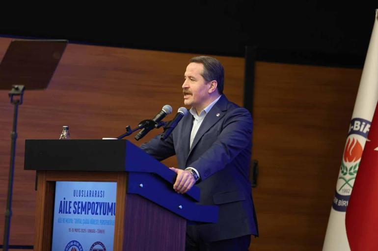 Bakan Göktaş: Reyting kaygısıyla yapılan içerikleri görmezlikten gelemeyiz