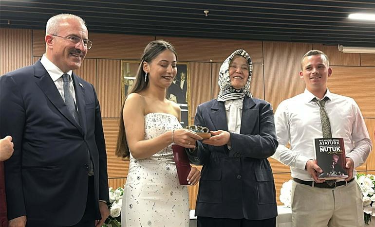 Bakan Yardımcısı Yenigün: Ailenin güçlenmesini, Türkiyenin geleceğinin güçlenmesi olarak görüyoruz