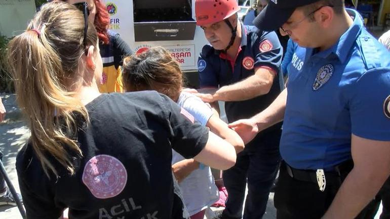 Maltepe’de giysi kumbarasında mahsur kalan çocuğu itfaiye kurtardı