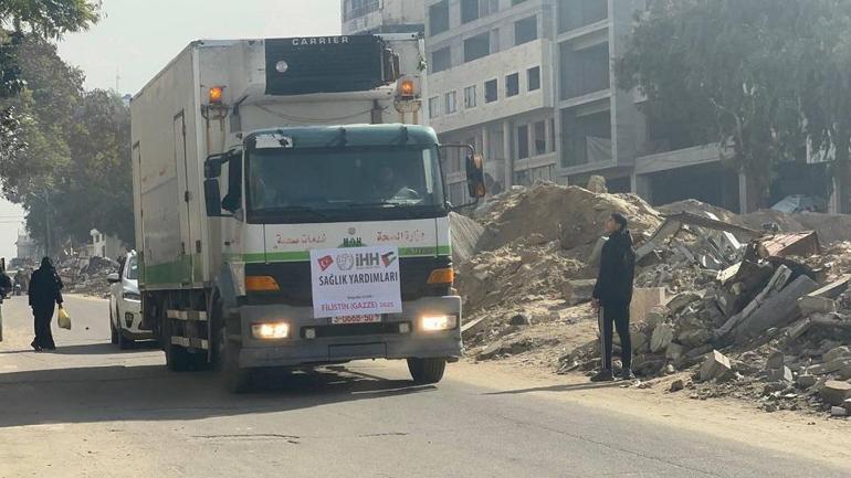 İHH: İsrail, Gazze’de 1000’den fazla sağlık çalışanını şehit etti